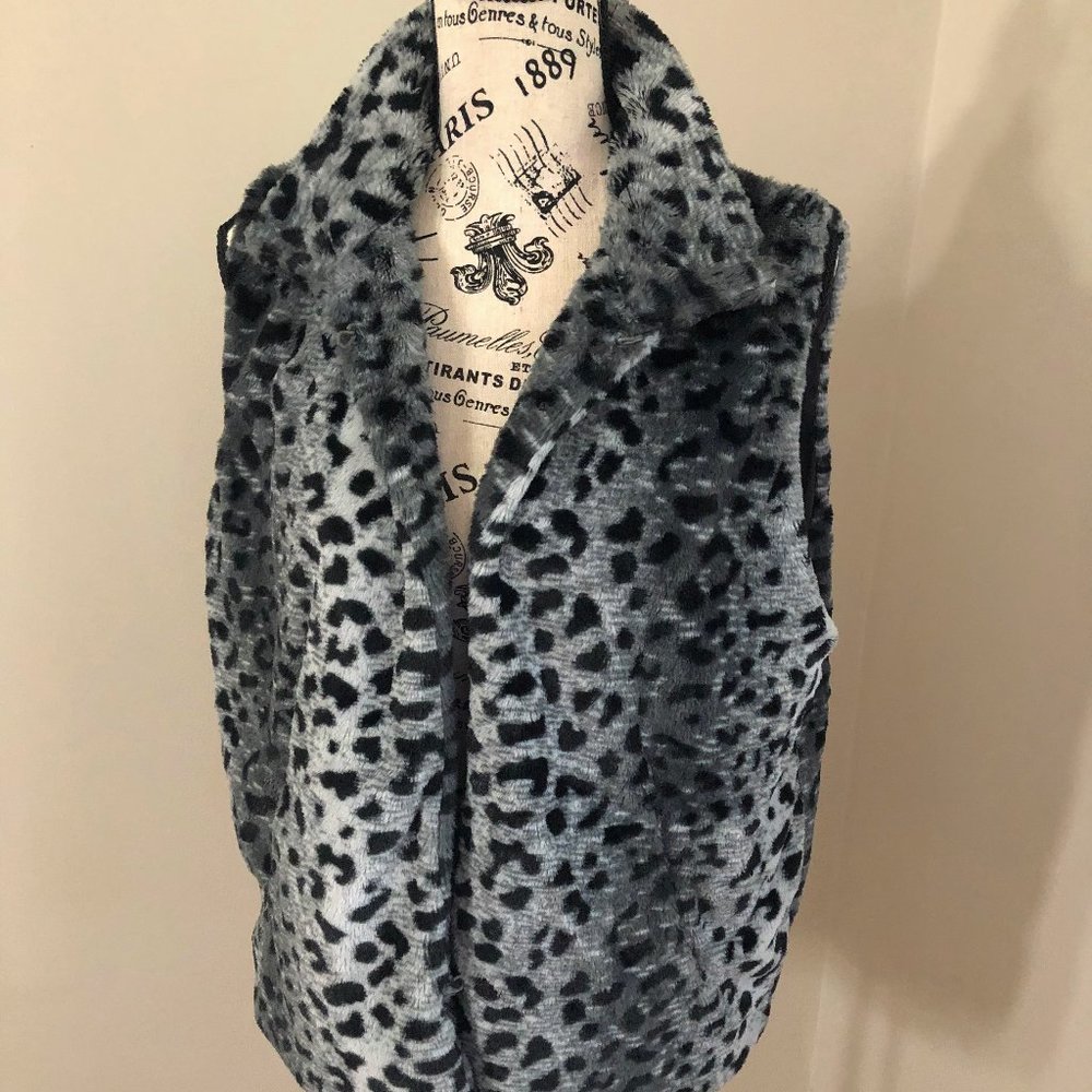 Betsey Johnson Leopard Animal Print Vest